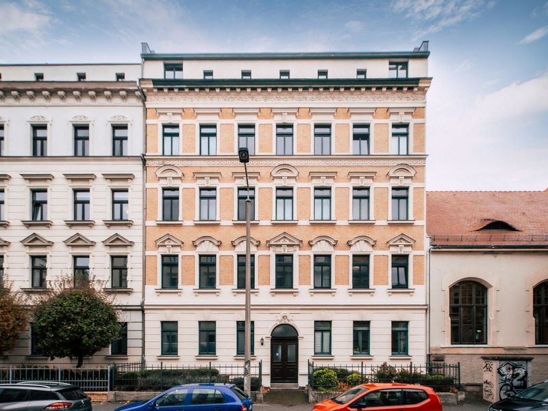 Rarität! 2 Zimmer Altbauwohnung in Gohlis-Süd